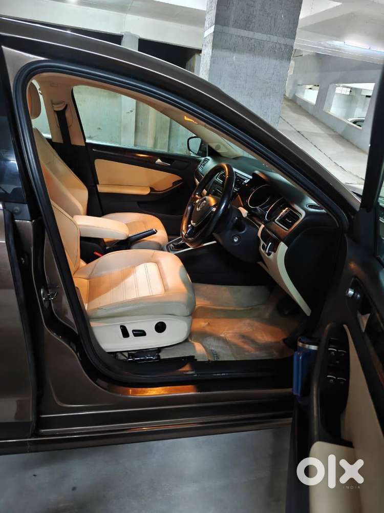 Volkswagen Jetta Highline Tdi At 2015 Automatic  Excellent Condition