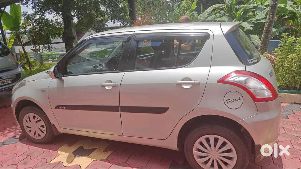 Single Owner 38000km Driven Swift Vxi Available For Sale At Kerala