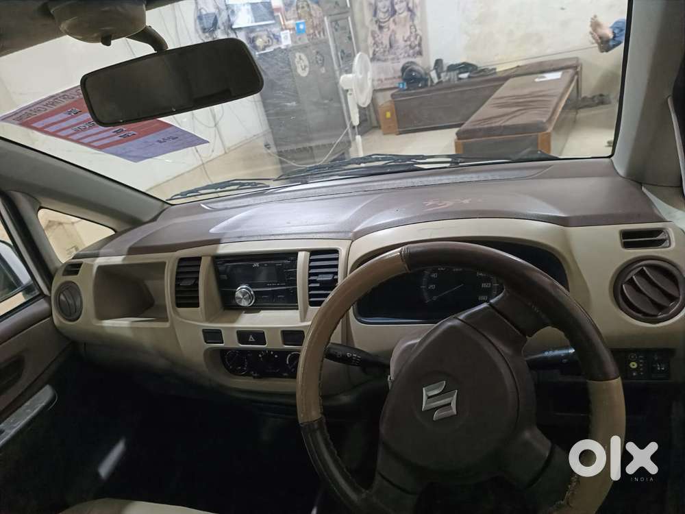 Maruti Suzuki Estilo Lxi Cng, 2014, Cng & Hybrids
