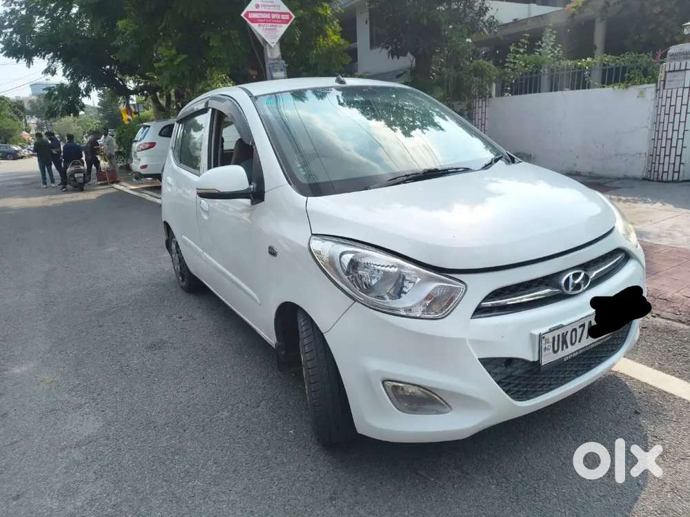 Hyundai I10 Sportz 2012 Model
