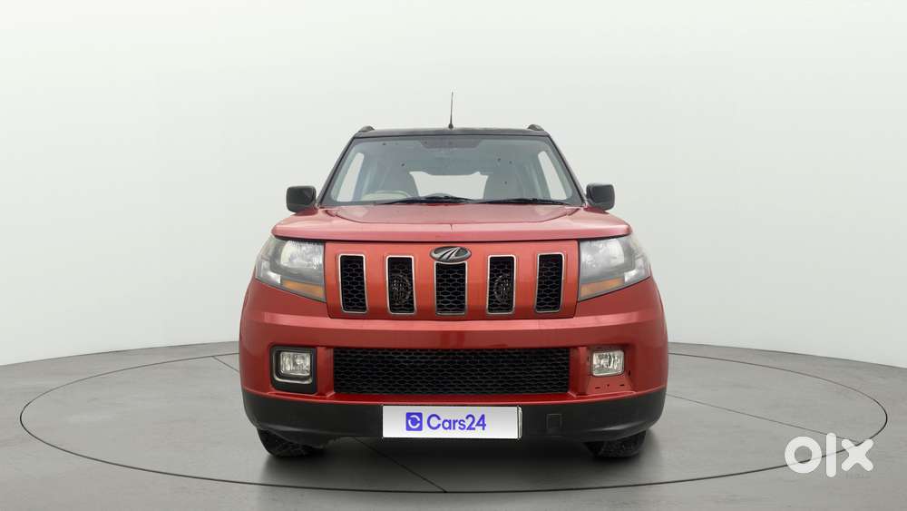 Mahindra Tuv 300 T10 Dual Tone, 2018, Diesel