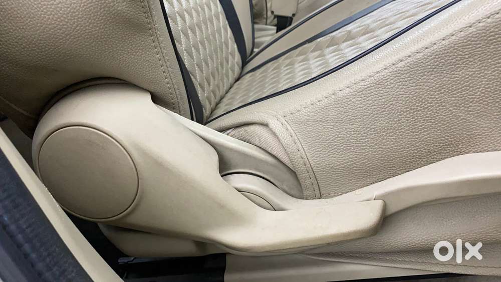 Maruti Suzuki Swift Dzire 1.2 Vxi Bsiv, 2017, Petrol