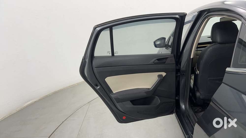 Skoda Slavia Active 1.0l Tsi Mt, 2022, Petrol