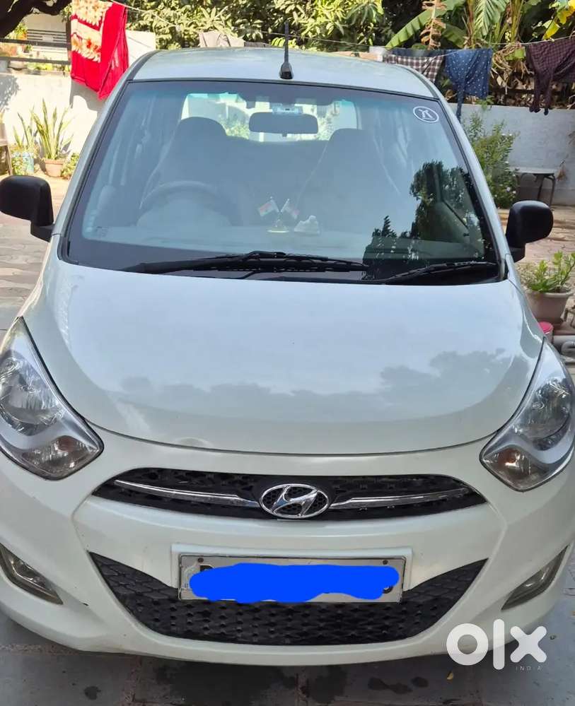 Hyundai I10 2012 Petrol 105000 Km Driven