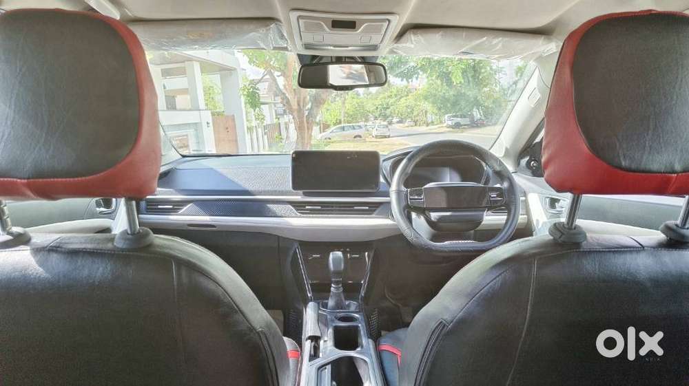 Tata Nexon Creative Plus S 1.2 Revotron Petrol 6 Mt, 2024, Cng & Hyb..
