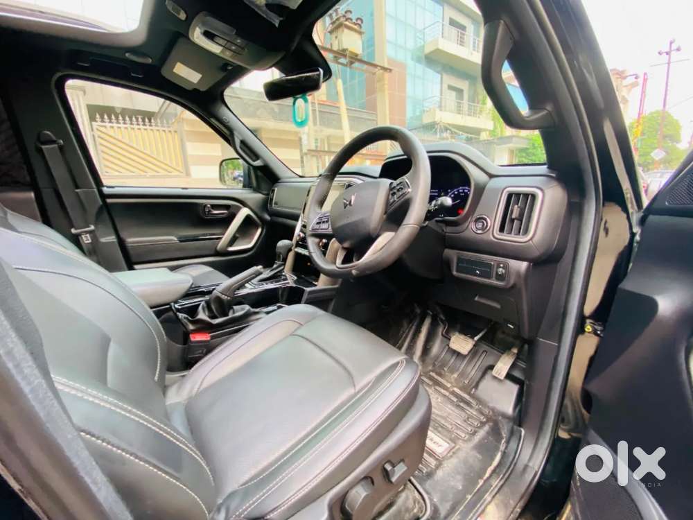 Mahindra Scorpio-n 2.0 Z8 L Petrol At 7 Str, 2025, Petrol