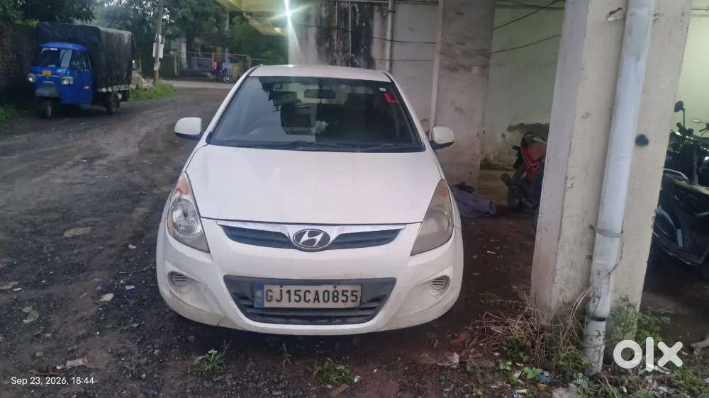 Hyundai I20 Magna Diesel 2012 Variant