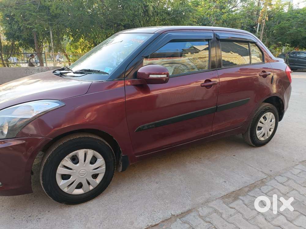 Maruti Suzuki Swift Dzire 1.2 Vxi Bsiv, 2015, Petrol