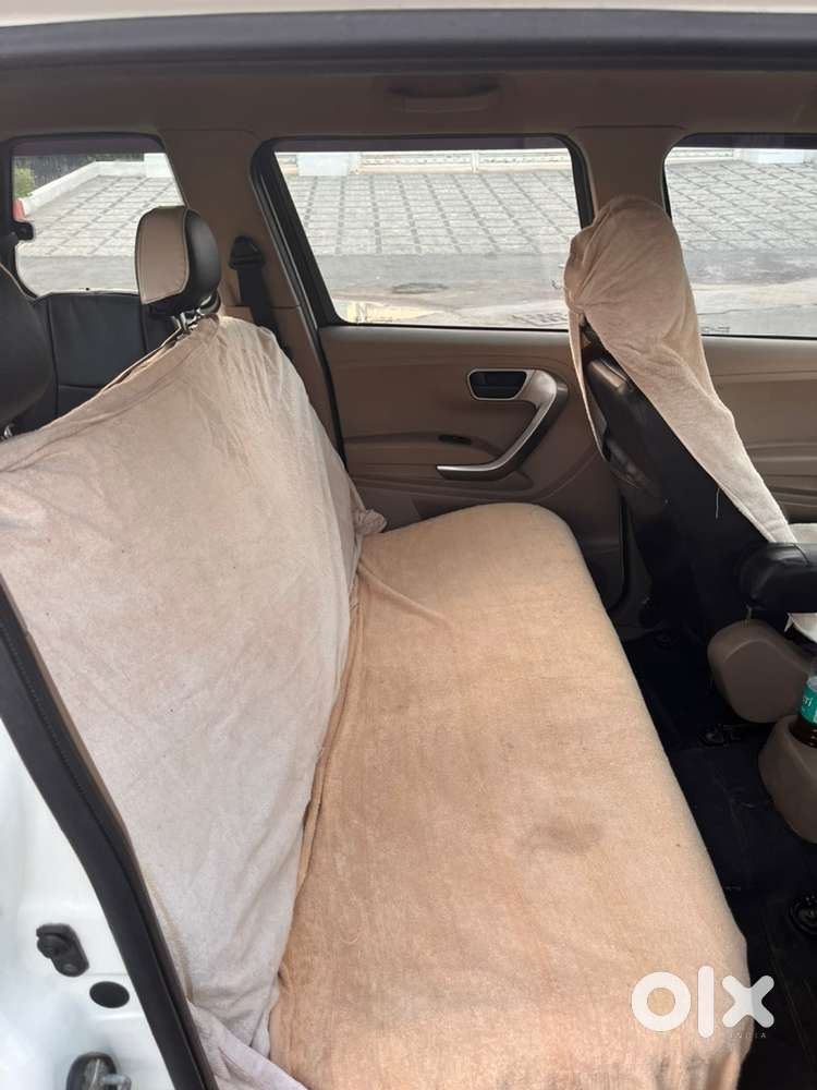 Mahindra Bolero Neo 2022