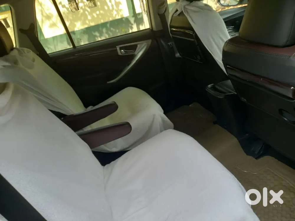Toyota Innova Crysta 2018