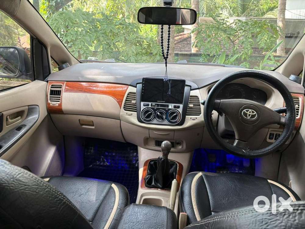 Toyota Innova 2008