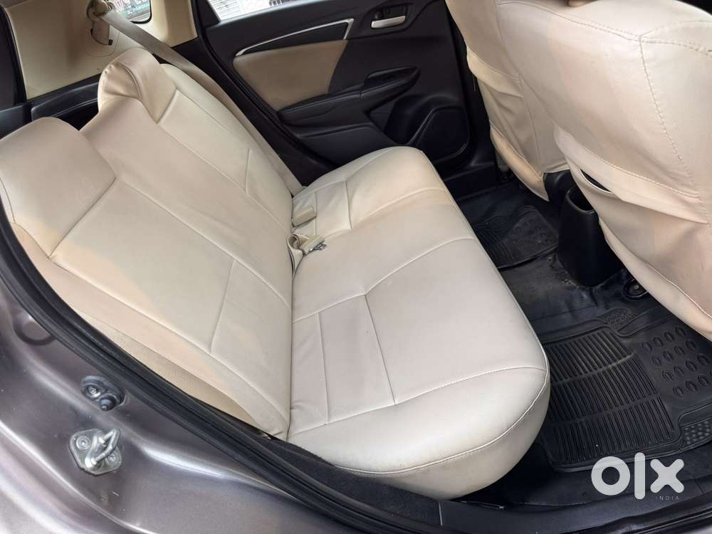 Honda Jazz 1.2 V I Vtec Privilege, 2016, Petrol