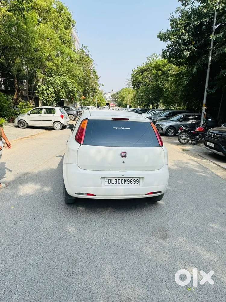 Fiat Grande Punto 2017 Petrol 62000 Km Driven