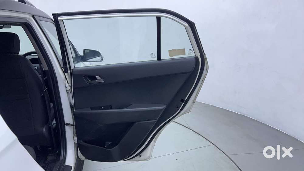 Hyundai Creta 1.6 Sx Plus Petrol At, 2017, Petrol