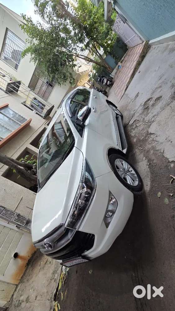 Toyota Innova Crysta Diesel 2018