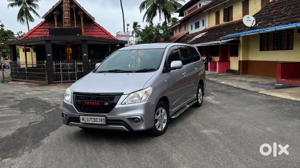 Toyota Innova 2015 Variant 2.5