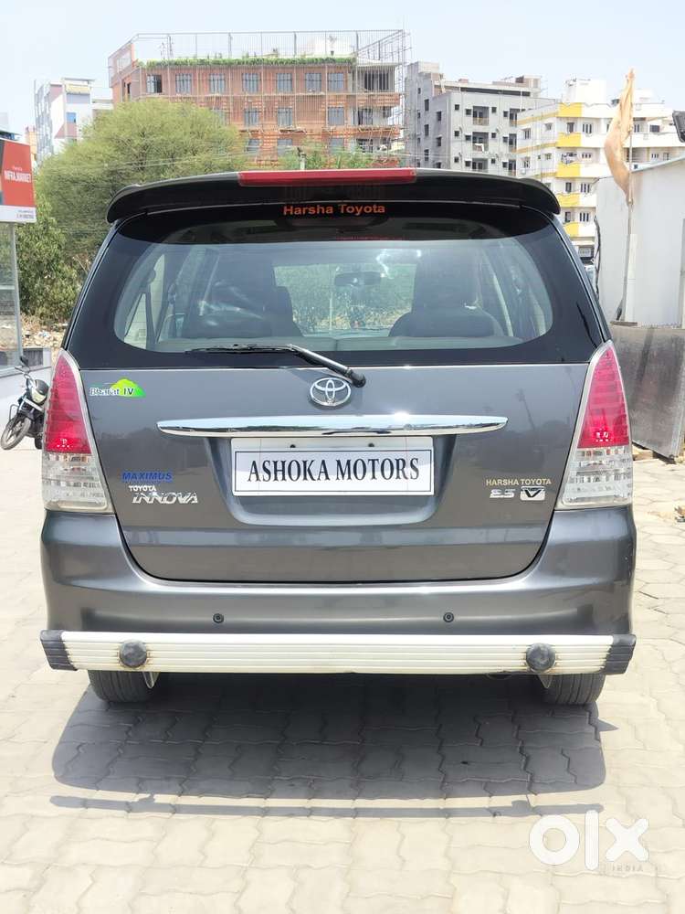 Toyota Innova 2.5 Vx 7 Str, 2010, Diesel