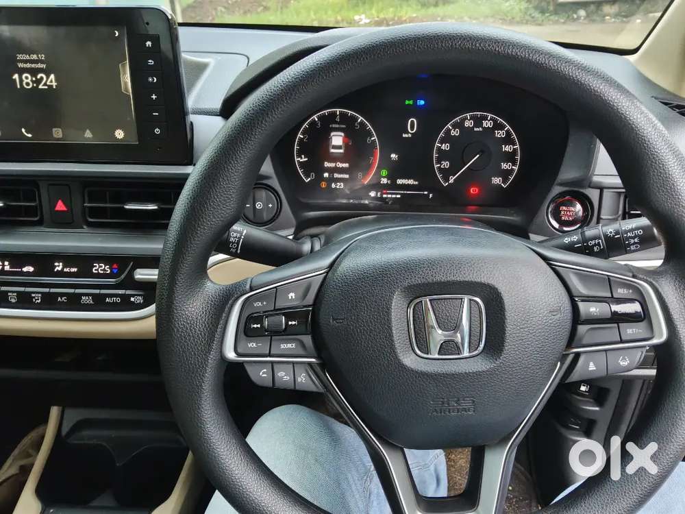 Honda Amaze 2nd Gen 2025 Petrol 9200 Km Driven
