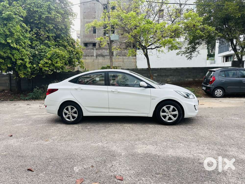 Hyundai Verna 1.6 S (o) Vtvt At, 2014, Petrol