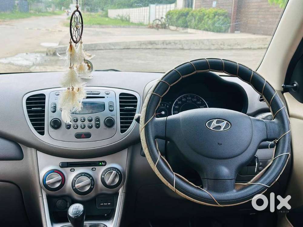 Hyundai I10 Sportz, 2014, Petrol
