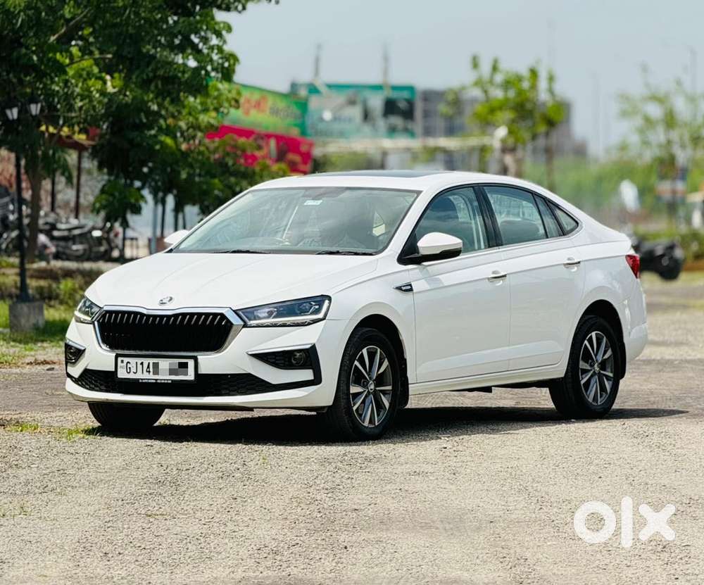 Skoda Slavia 1.5 Tsi Style At, 2025, Petrol