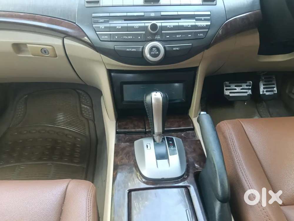 Honda Accord 3.5 V6 Automatic