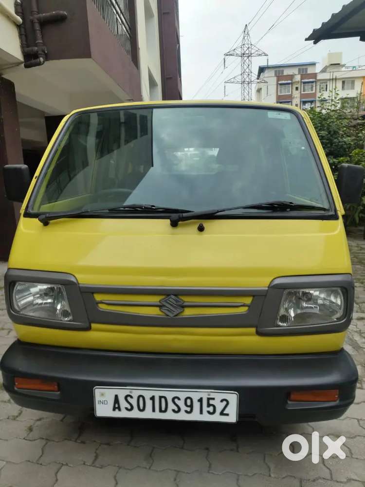 Royal Yellow Van