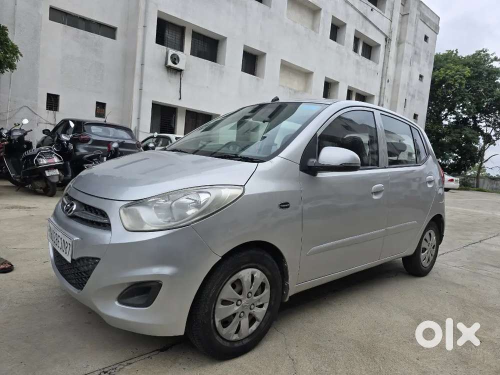 Hyundai I10 Sportz 2012