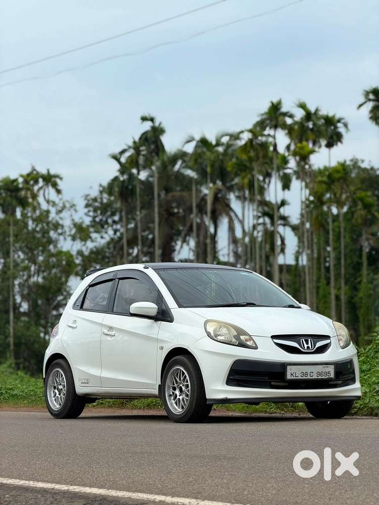 Honda Brio Petrol 2013