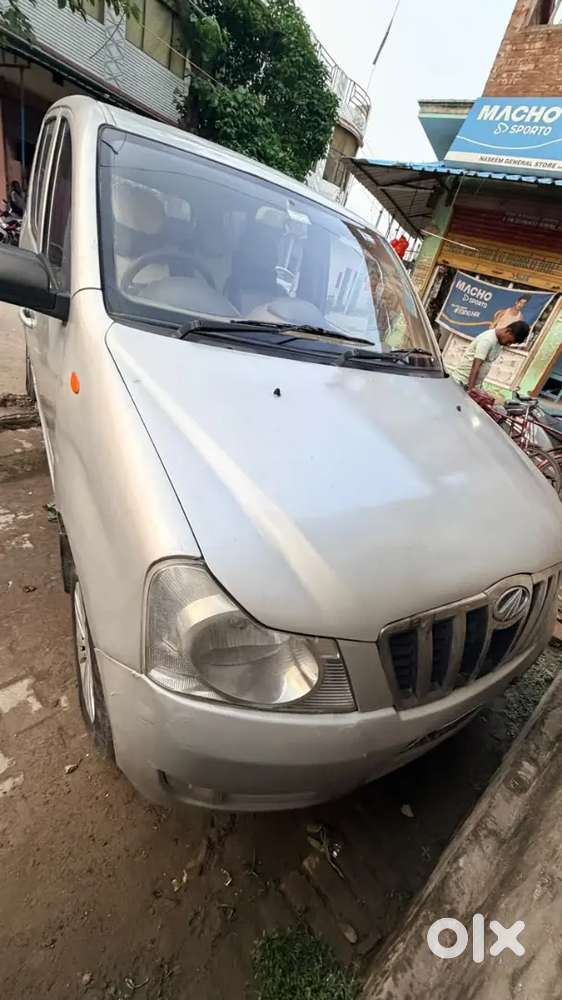 Mahindra Xylo Diesel Automatic 2010 Model