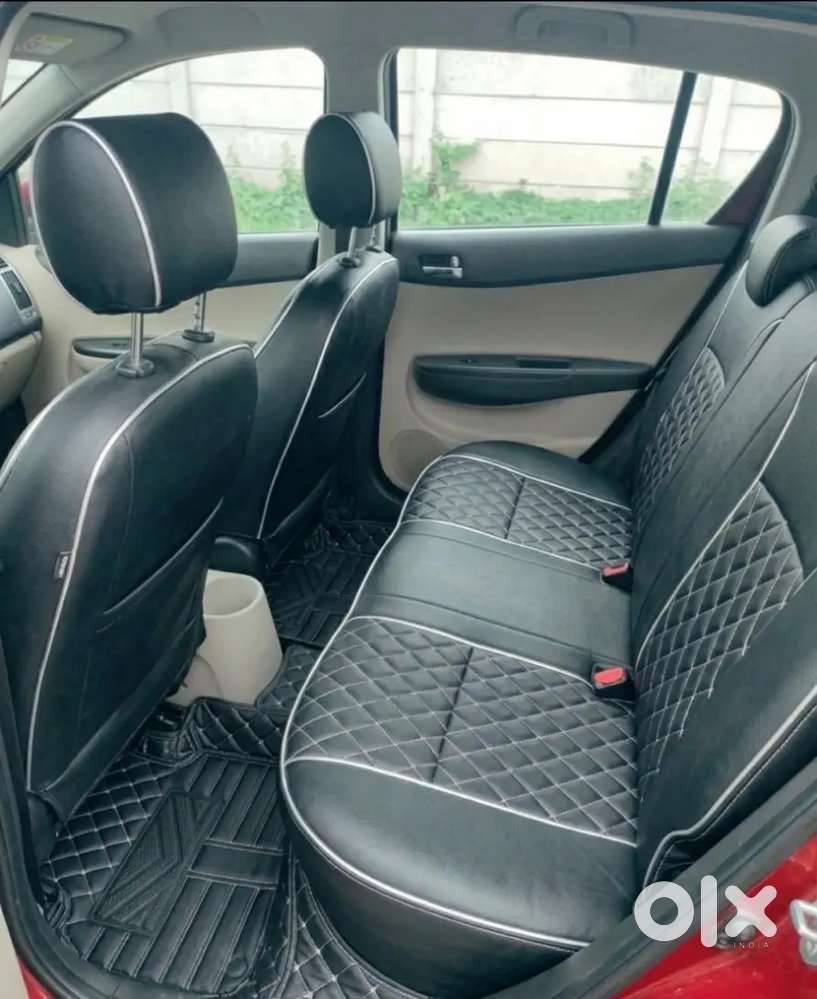 Hyundai I20 2011 Petrol Well Maintained (paper Till 2031)