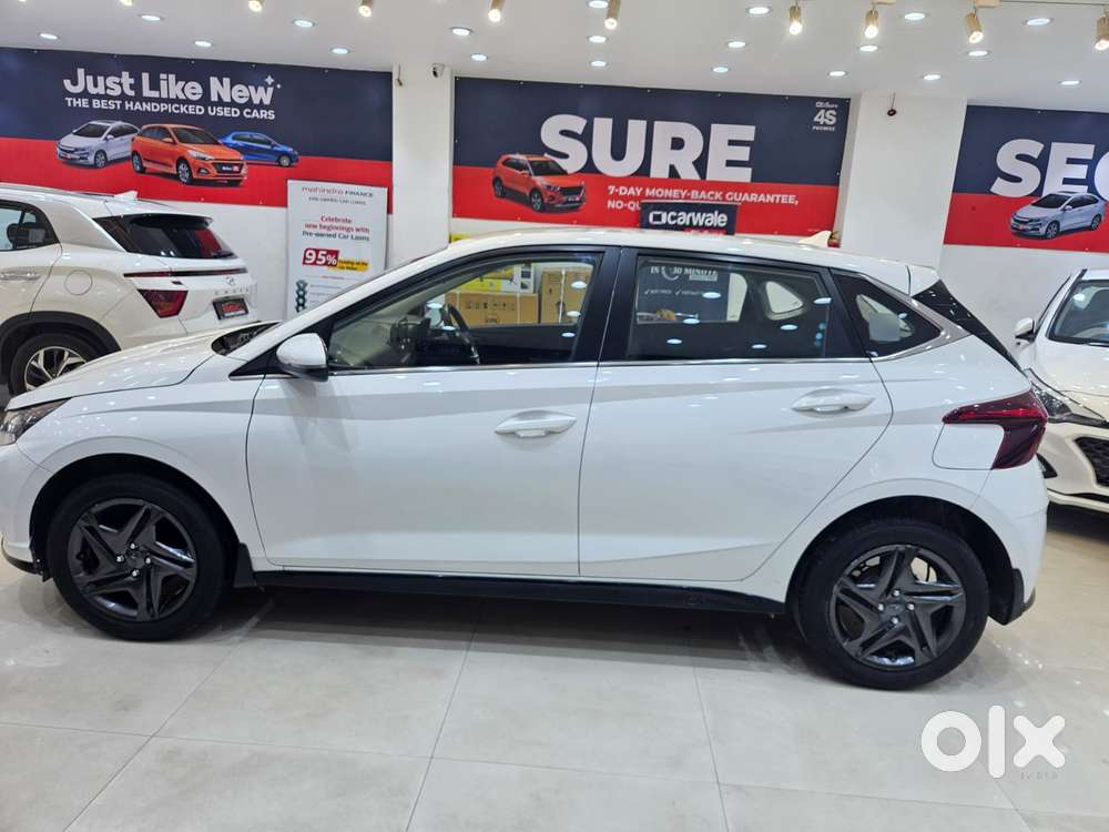 Hyundai I20 Sportz 1.2 Ivt, 2023, Petrol