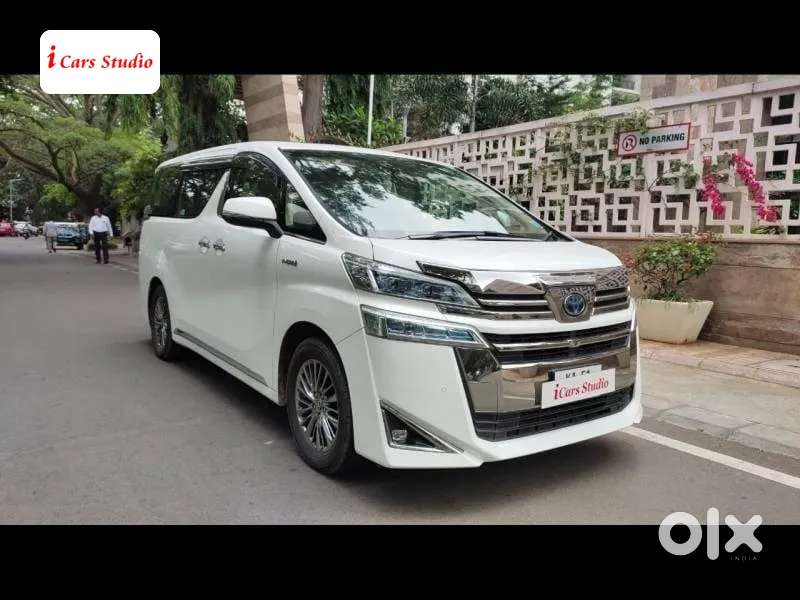 Toyota Vellfire, 2021, Petrol