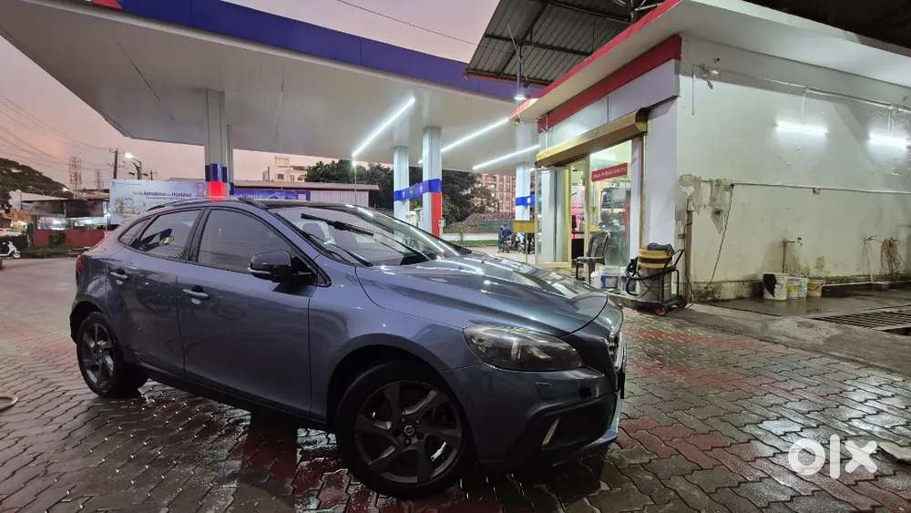 Volvo V40 Cross Country 2013
