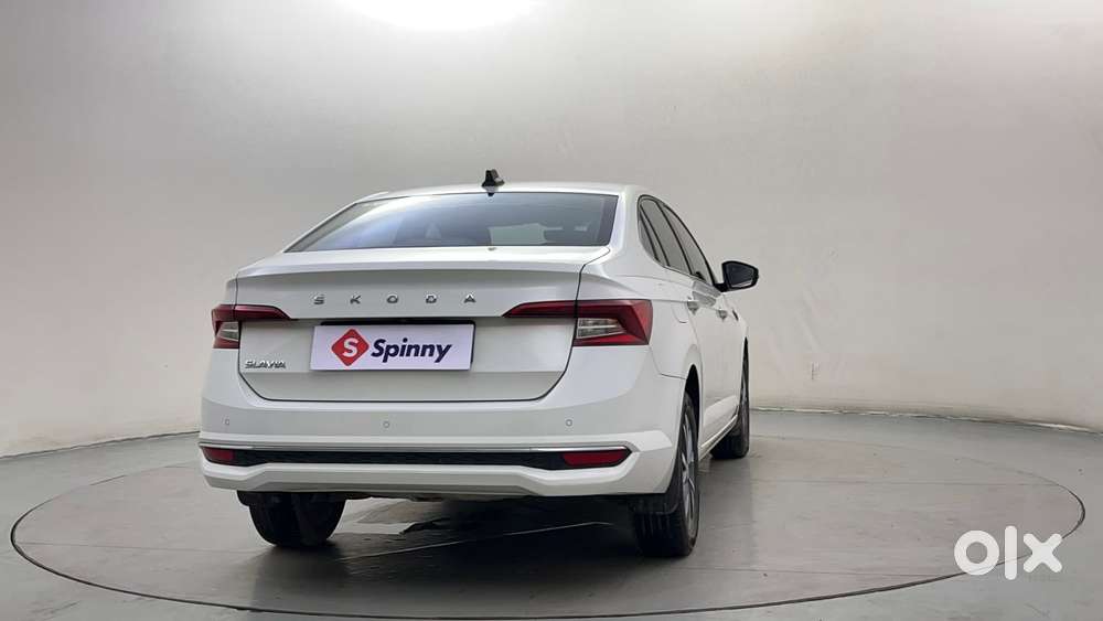 Skoda Slavia Style 1.5L TSI DSG, 2022, Petrol