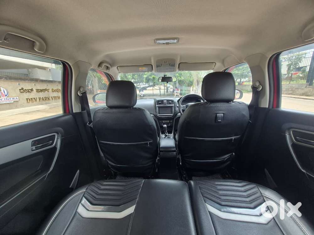 Maruti Suzuki Brezza 1.5 Zxi Smart Hybrid Dual Tone, 2022, Petrol