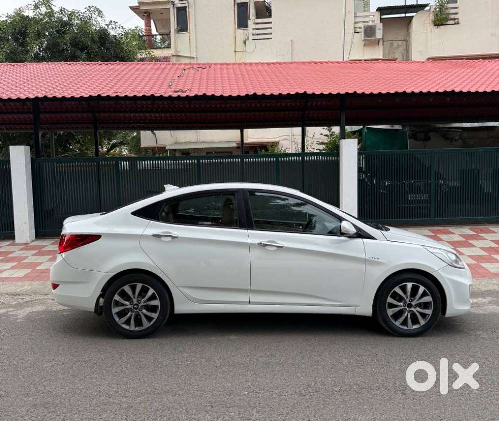 Hyundai Verna Vtvt 1.6 Sx Option, 2014, Petrol