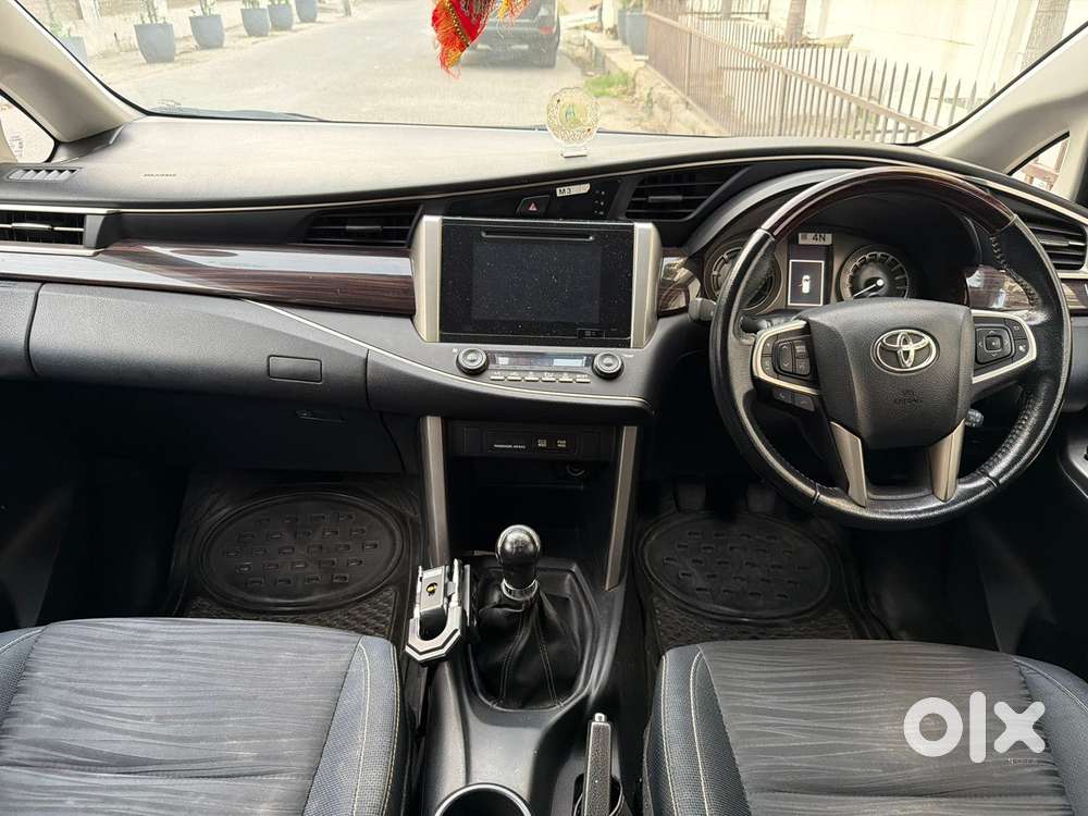 Toyota Innova Crysta 2.4 V 8 Str, 2019, Diesel