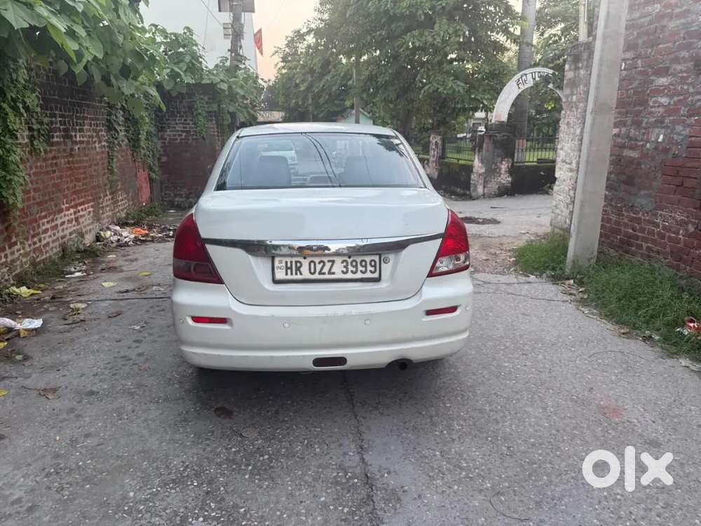 Maruti Suzuki Dzire Tour 2011