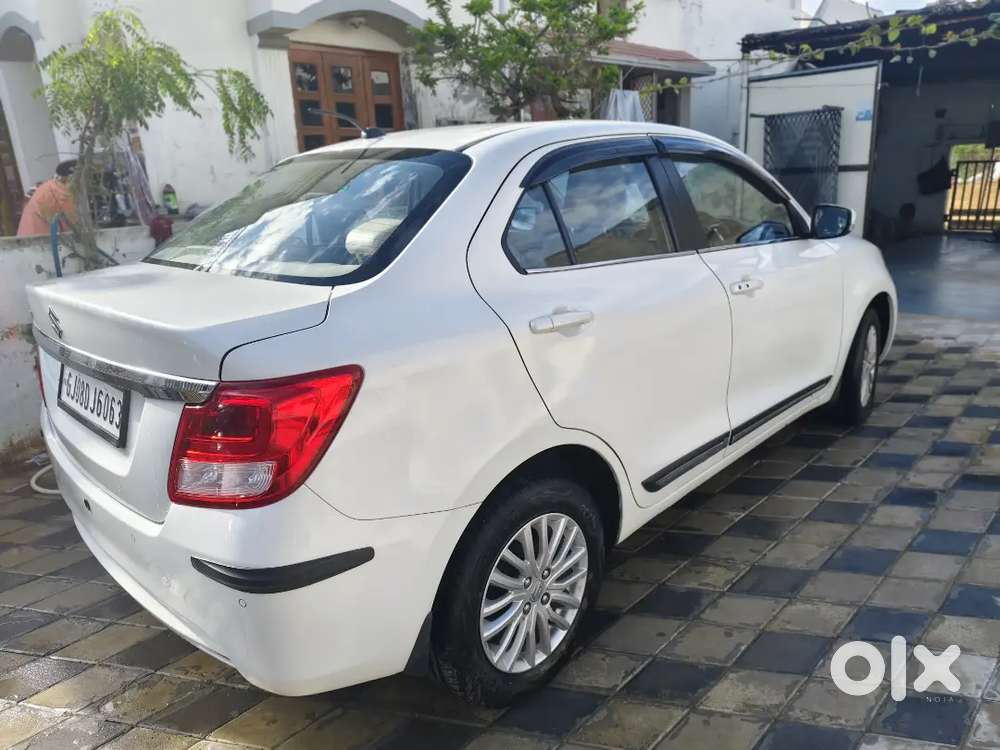 Maruti Suzuki Dzire 2024 Petrol 4400 Km Driven