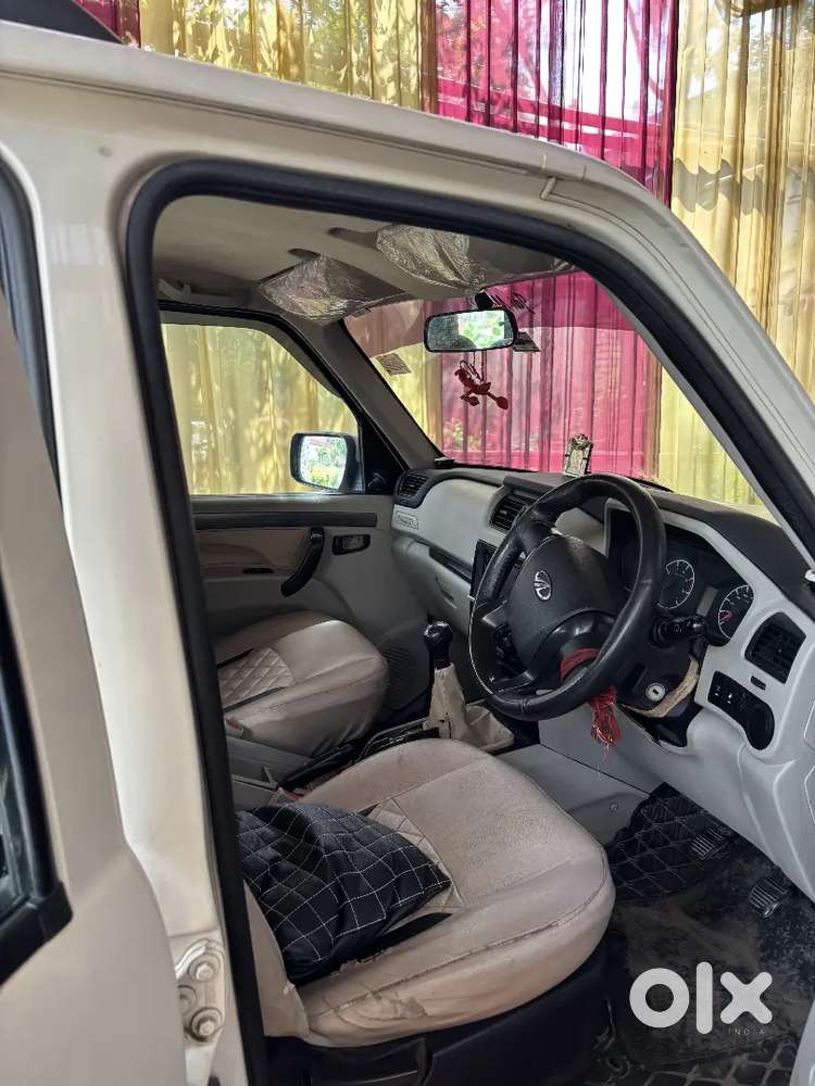 Mahindra Scorpio 2017 Diesel Manual