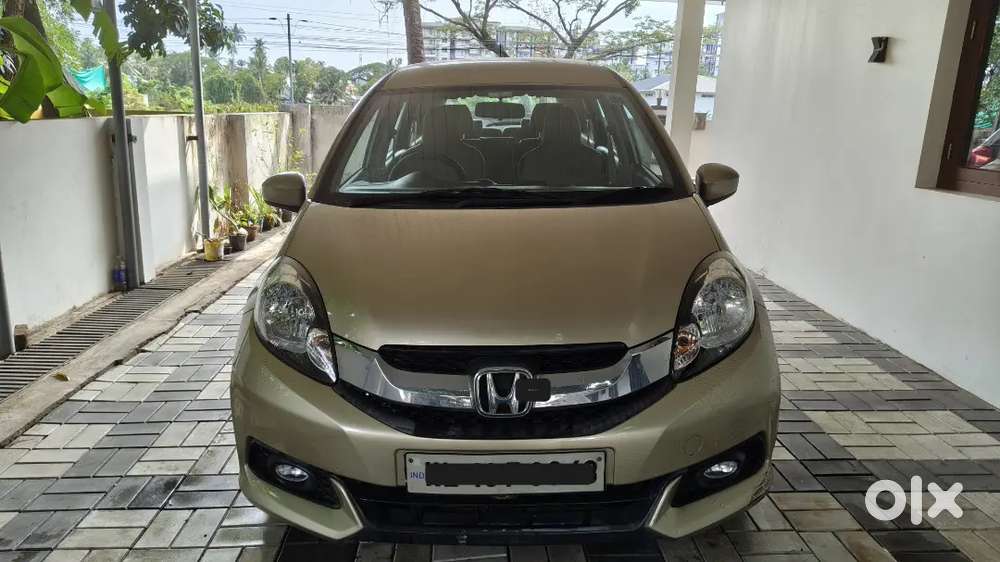 Honda Mobilio 2014 Petrol 24996 Km Driven
