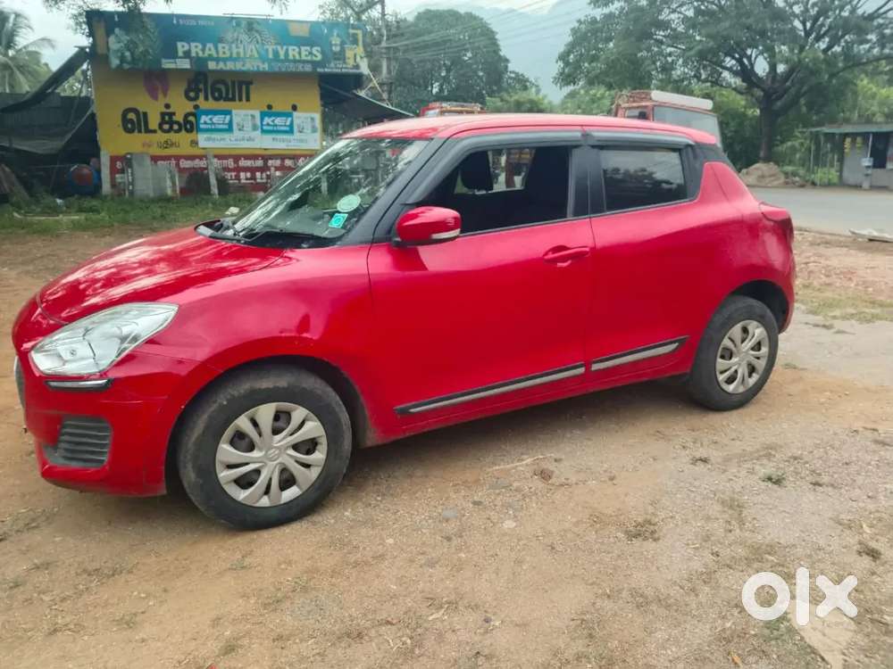  Maruti Suzuki Swift Vxi 

 Model: 2021–2022
 Ownership: Singl