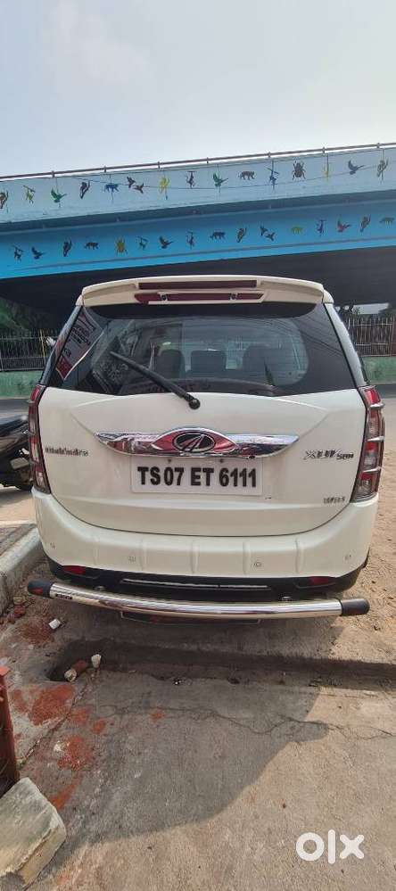 Mahindra Xuv500 2.2 W10, 2015, Diesel