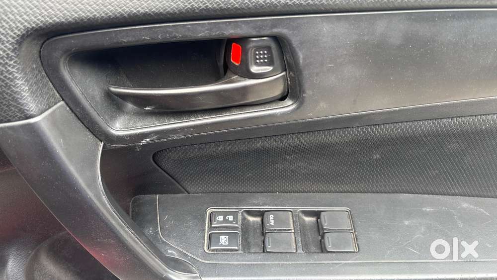 Maruti Suzuki Vitara Brezza 1.5 Vxi At, 2021, Petrol