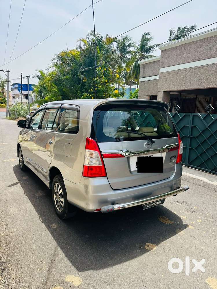 Toyota Innova 2.5 Vx 7 Seater Bs Iv, 2015, Diesel