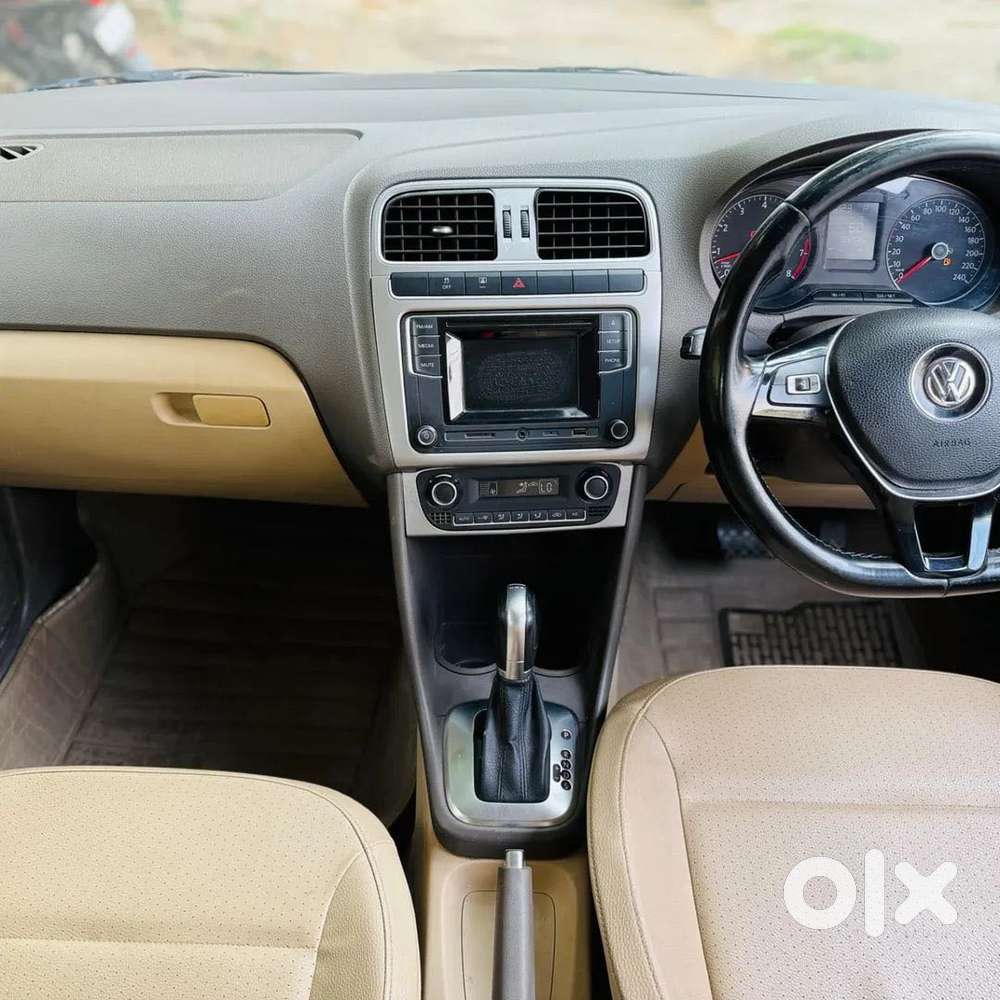 Volkswagen Vento 1.2 Tsi Highline At, 2017, Petrol