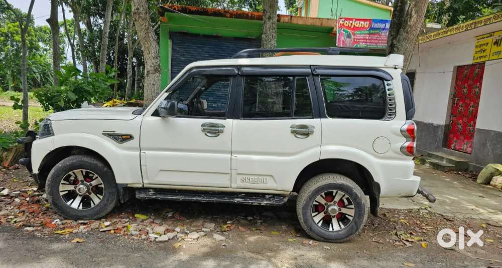 Mahindra Scorpio 2013 Diesel Manual