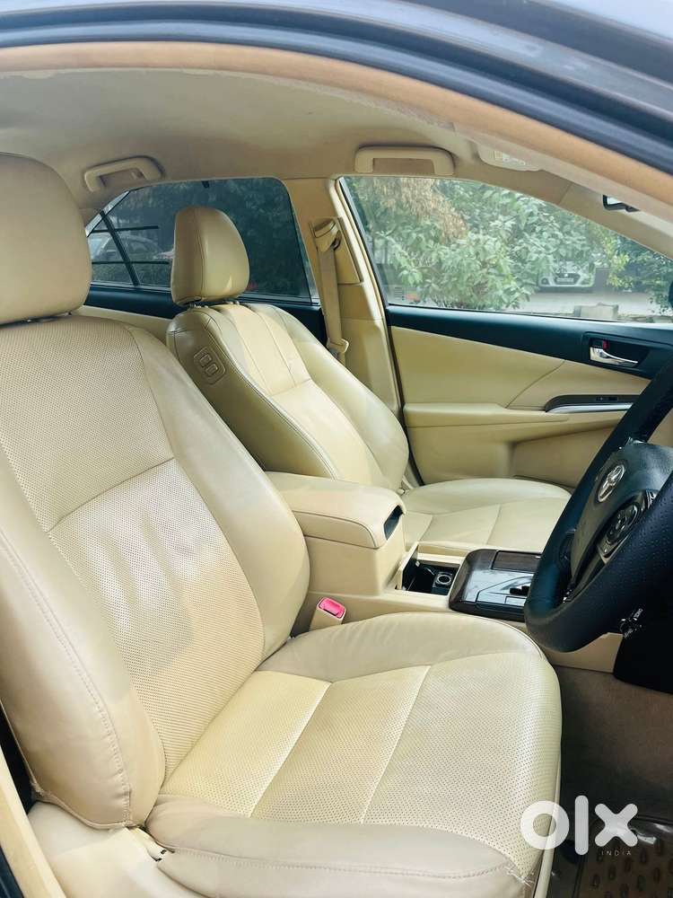 Toyota Camry Hybrid 2.5, 2015, Petrol