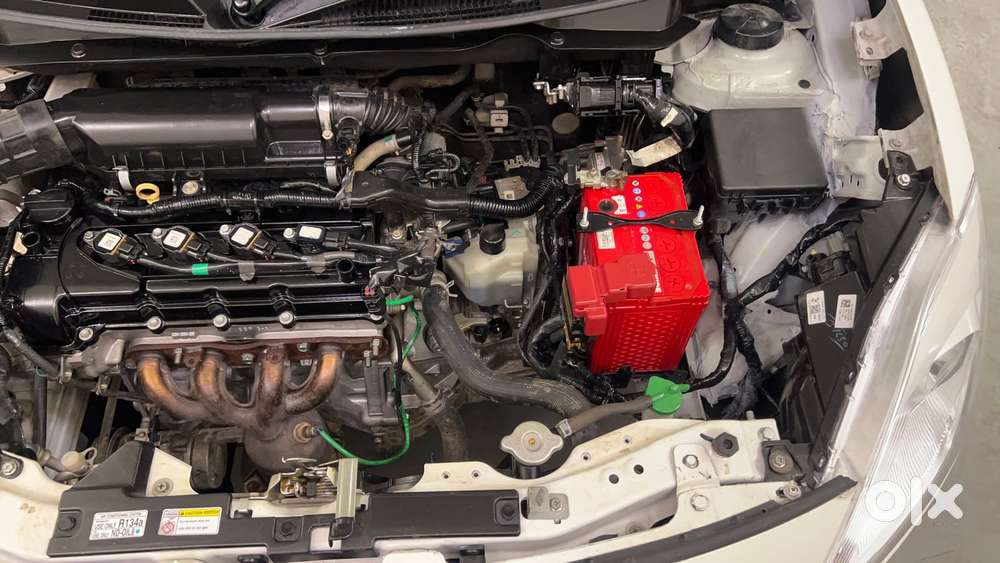 Maruti Suzuki Swift Amt Zxi, 2019, Petrol